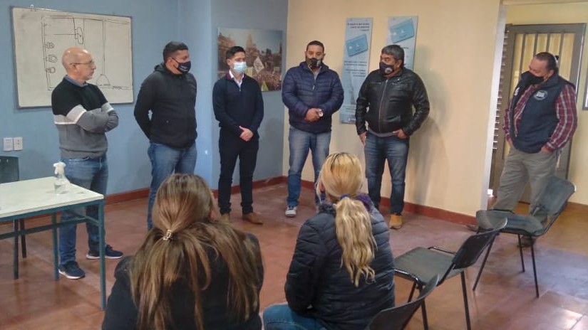 Inicio de curso de albañilería en Tucumán