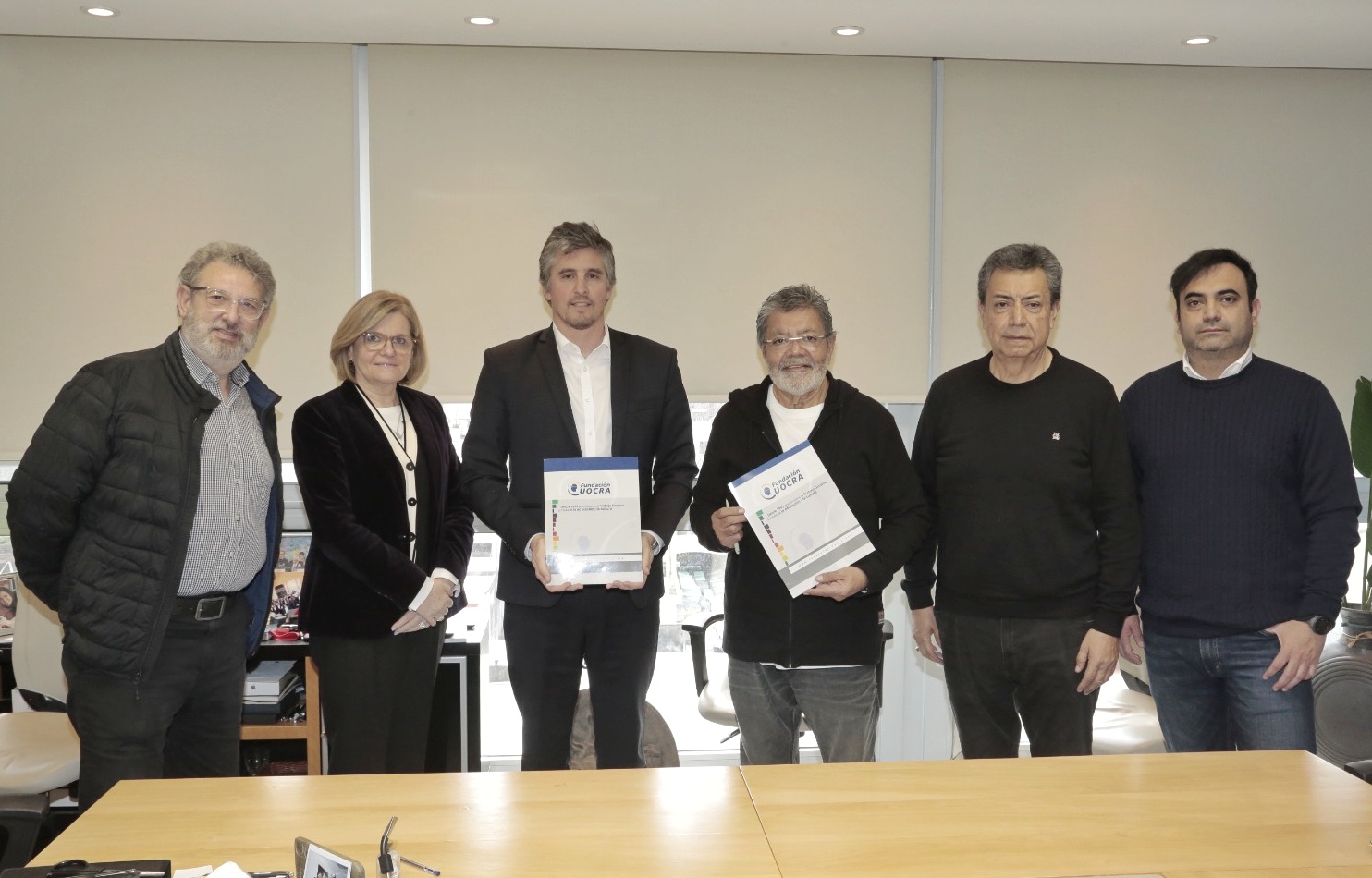 Firma de convenio con Vicuña Argentina