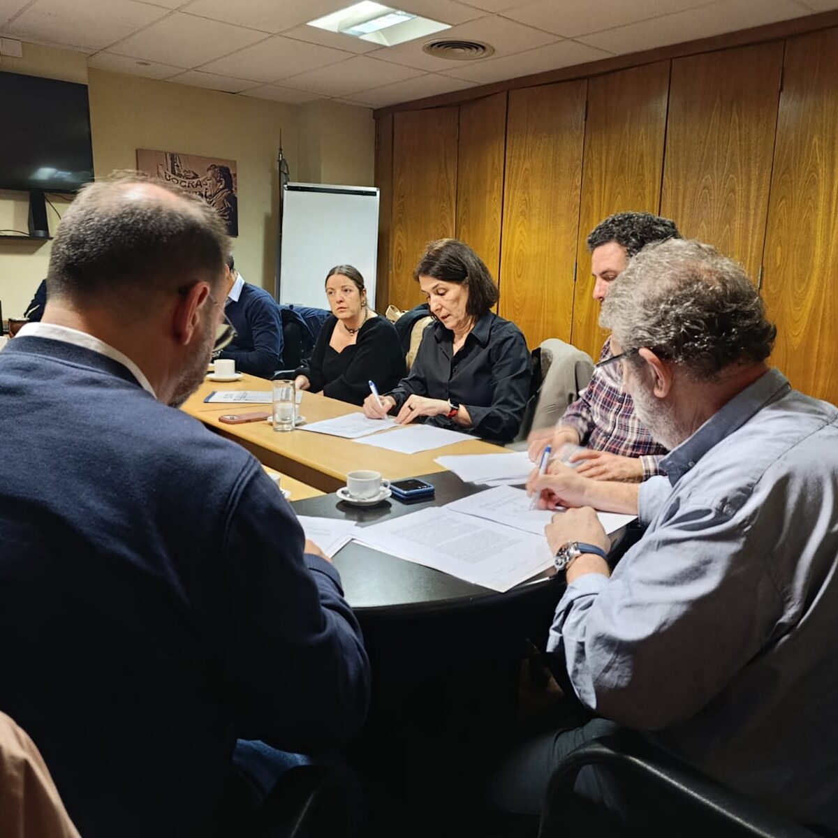 Firma de convenio con 5 empresas constructoras