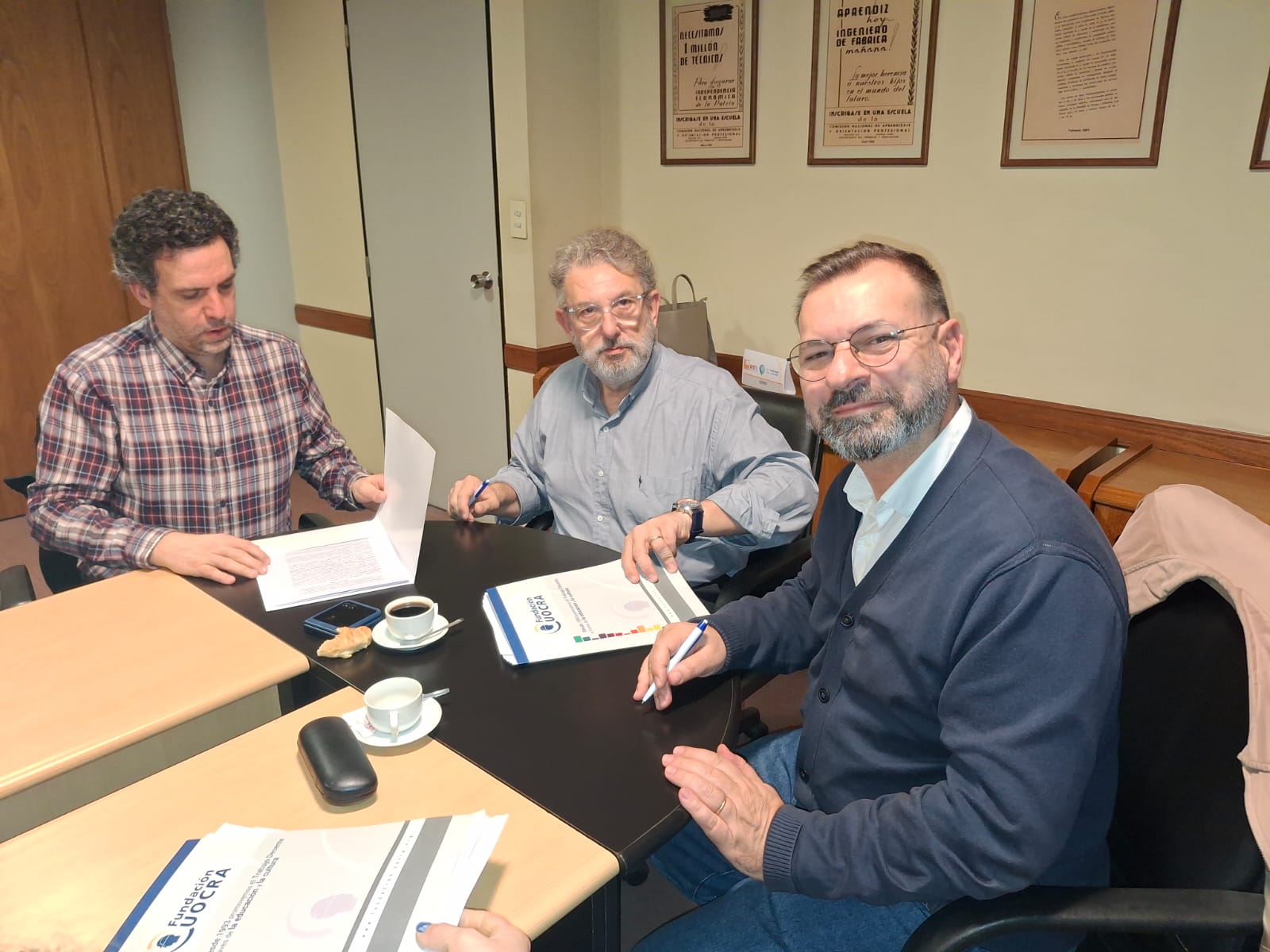 Firma de convenio con 5 empresas constructoras